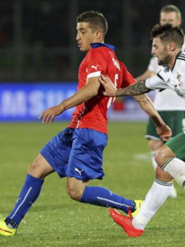 Carlos Carmona: Pertenece a los registros del Atalanta de Italia y todo indica que el volante seguirá actuando en el Calcio, aunque es seguido de cerca por el Sevilla de España.