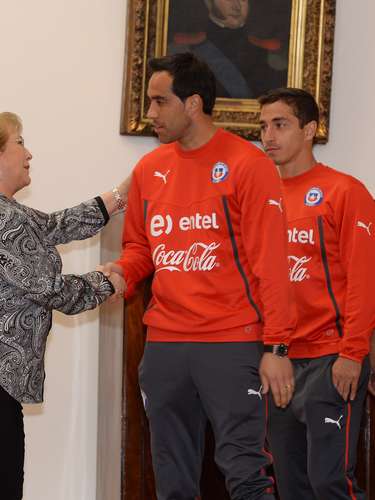 Así fue el encuentro de la Selección con la Presidenta Bachelet.