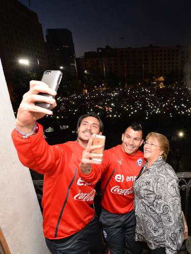 Así fue el encuentro de la Selección con la Presidenta Bachelet.