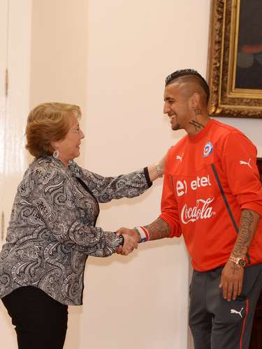 Así fue el encuentro de la Selección con la Presidenta Bachelet.