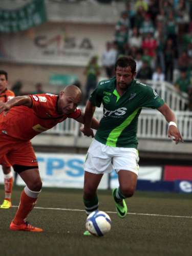 Cobreloa vs Santiago Wanderers, 15:30 horas, Estadio La Madriguera.