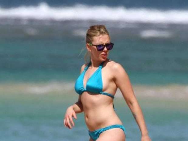 bikinik-scarlett-johansson520120218044459.jpg