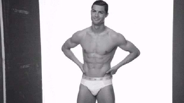 Veja comercial em que Cristiano Ronaldo aparece só de cueca