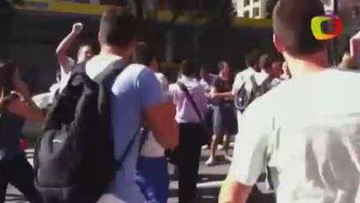 Jovens ocuparam a rua da Consolação, no centro de São Paulo