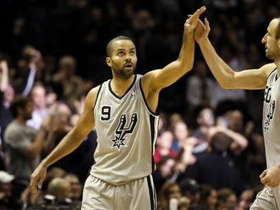 Quenelle Gesture Tony Parker