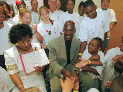 Michael Jordan’s mother says auction items are replicas