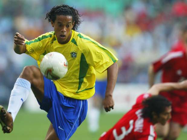 Scolari: It's either Ronaldinho or Kaka for Brazil (photos)