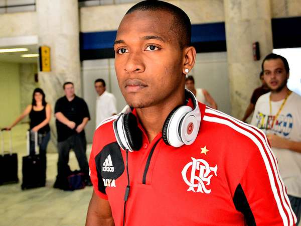 Jayme defende Samir e usa próprio passado para tranquilizar o zagueiro